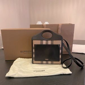 BURBERRY Crossbody Pocket Bag